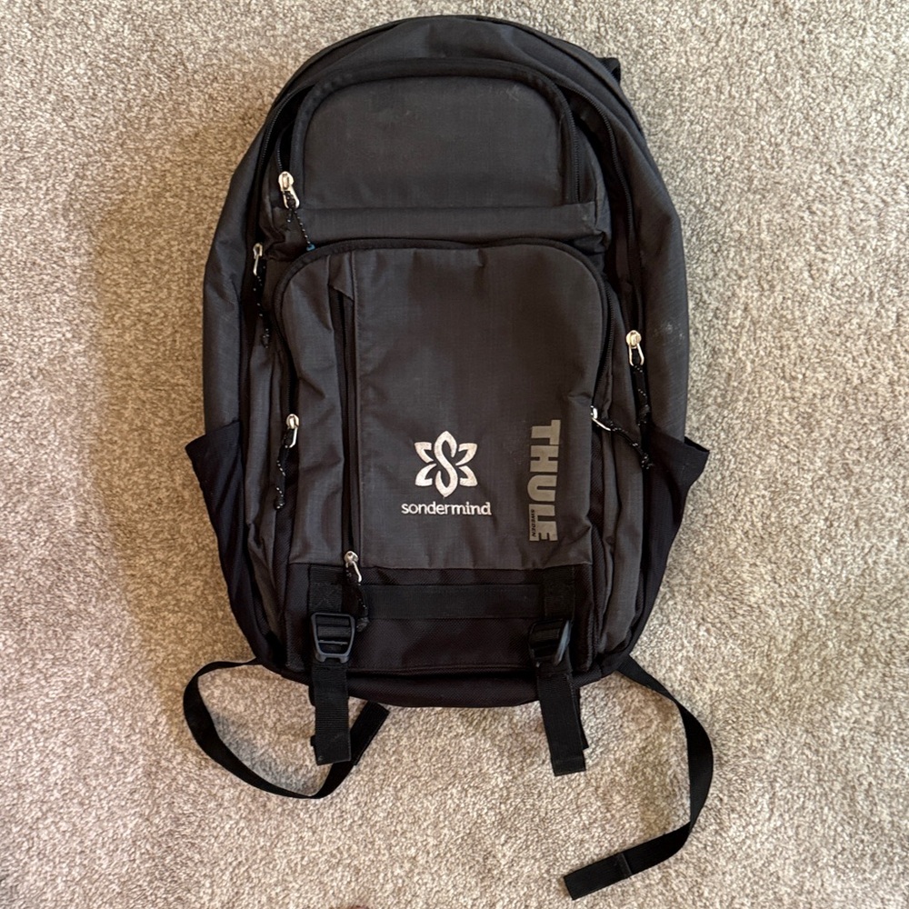 Thule Charcoal Gray Men's Backpack
